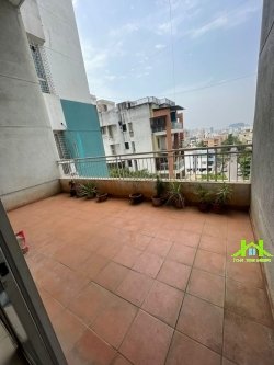 3 Bhk - 1200 sq ft - baner - 1.20Cr-sase